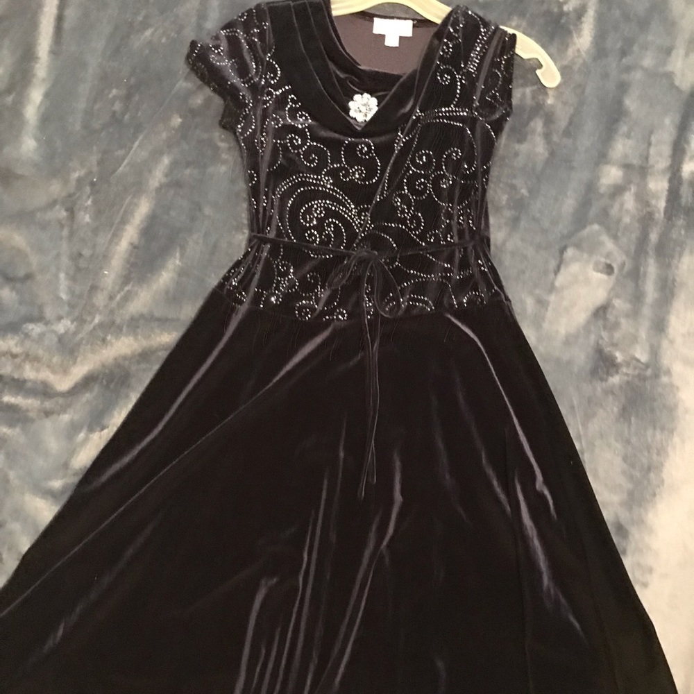 Dress perfect for Christmas or church